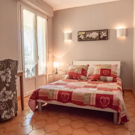 Holiday home Calabrisella