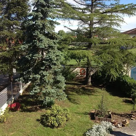 Holiday home Calabrisella Lescure-d'Albigeois
