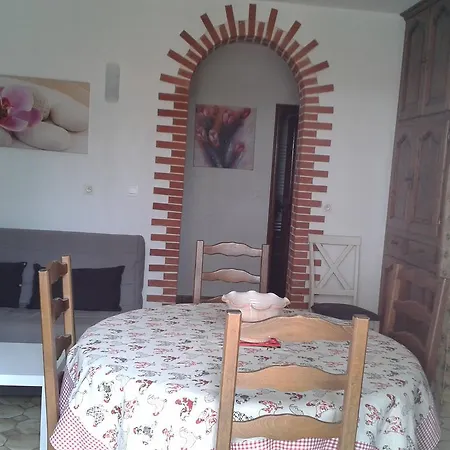 Calabrisella Holiday home Lescure-d'Albigeois